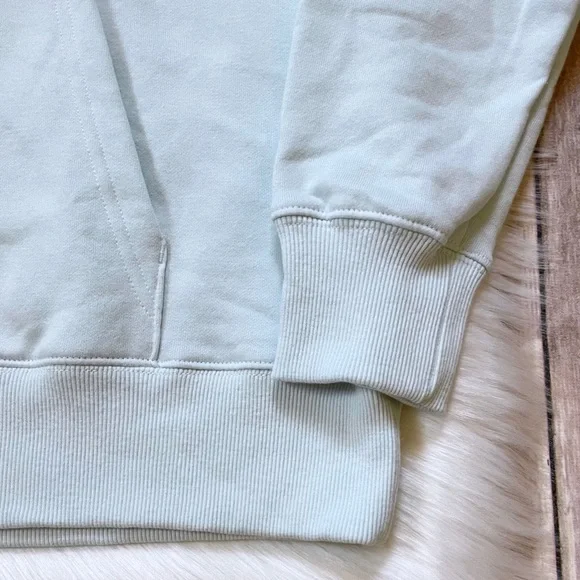 The North Face Women’s 80/20 Half Dome Pullover Hoodie - Picture 2 of 6